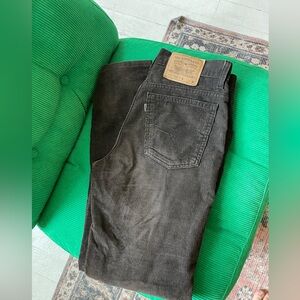 Levi’s brown suede pants perfect for fall